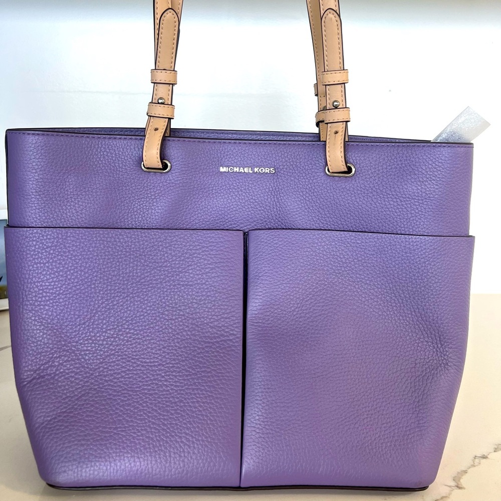 Michael Kors 2 tone leather bag. NWT